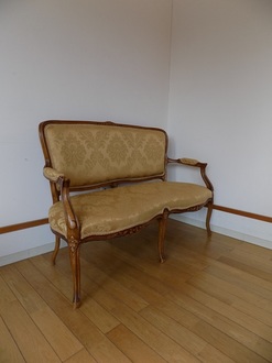 antique100.jpg
