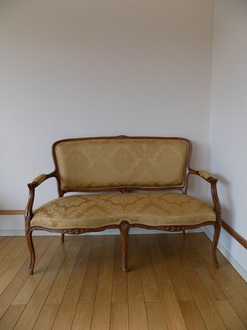 antique101.jpg