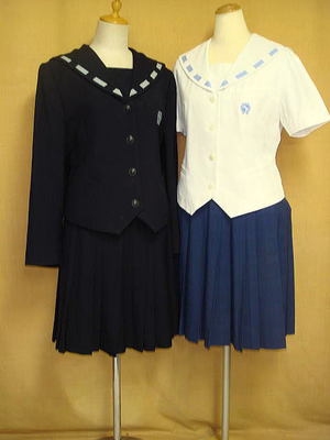 長崎女子高等学校の中古制服