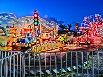 ミニ遊園地.jpg