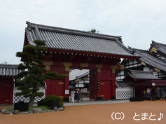 加賀砦赤門