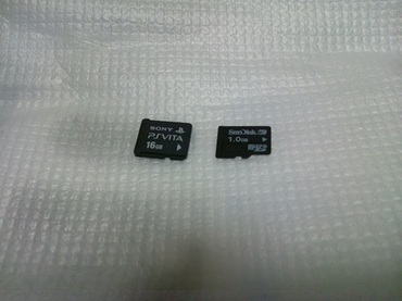 メモリーカード(microSDと比較)