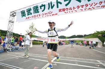 okumu2015-7946_re.jpg