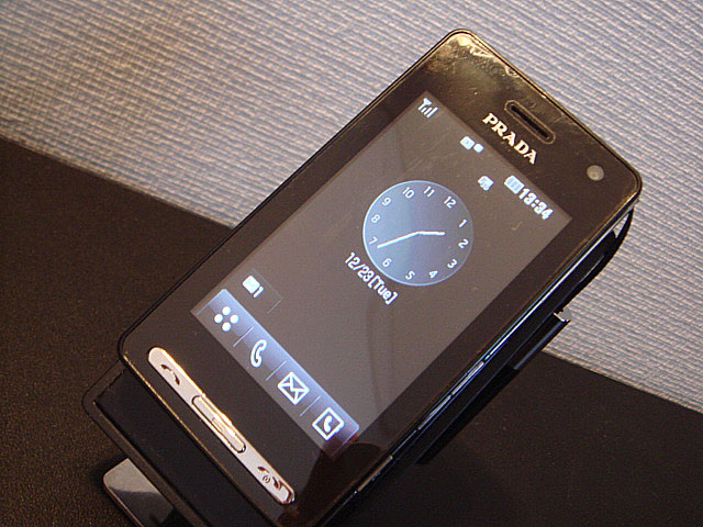 状態良好 PRADA PHONE LG L852i docomo プラダフォン（¥24,700