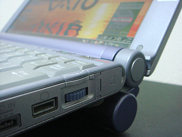 VAIO PCG-C1XE (Sony) 1999年 | 古いハードに囲まれて since2011