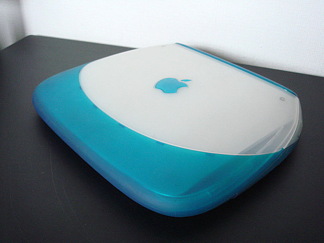 iBook G3 クラムシェル (Apple) 1999年 | 古いハードに囲まれて since2011