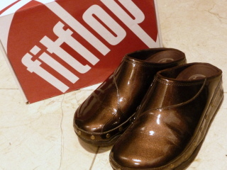 fitflop　ハッピーゴッホ