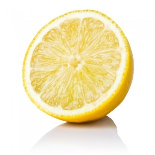 レモン汁をミネラルウォーター300ml.jpg