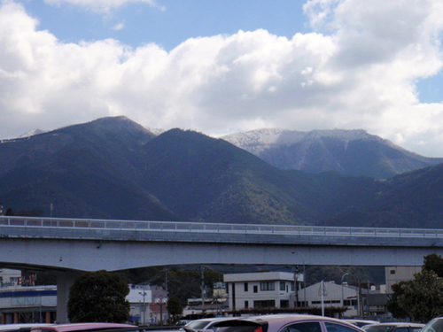 宇和島の山手は雪