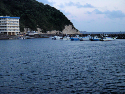 夕方の逗子・小坪漁港