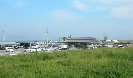 灘土生漁港3.JPG