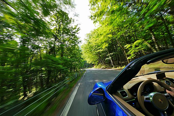 Wind and Light, Boxster.