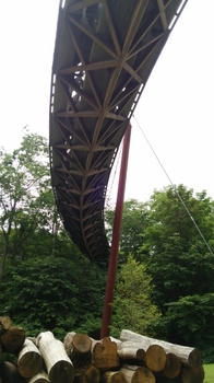 木製のつり橋
