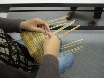 竹かご編み