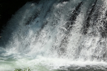 葛丸渓流・第一の滝