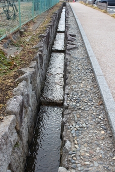 松代城城下町の水路