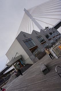 03_00.jpg