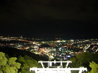 眉山夜景.jpg