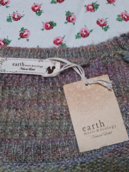 earth music&ecology　セーター