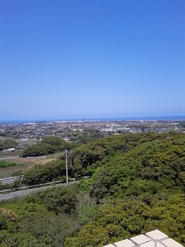 地球のまるく見える丘展望館4