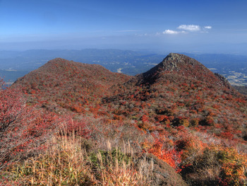 黒岳の高塚山より