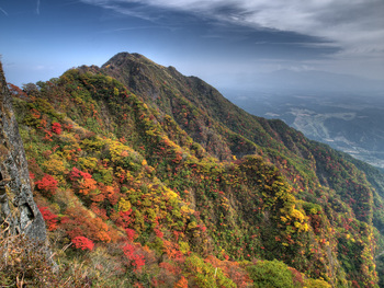 東峰と大戸尾根