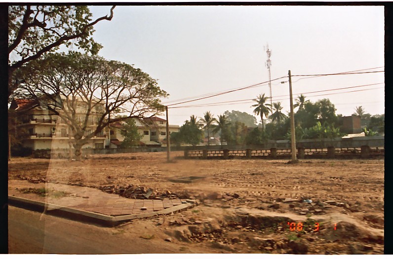 カンボジア０８年３月１日 (12).jpg