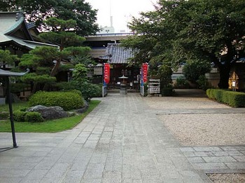 2009年7月西雲寺日限三体地蔵尊3.jpg
