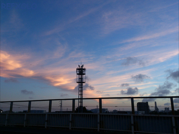 梅雨明けの日没20120717