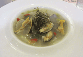 NDR-20120606-貝と海藻のスープ2.gif