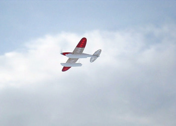 冬空に飛ぶ Silky Wind 400S