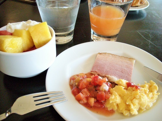 レアヒクラブラウンジの朝食