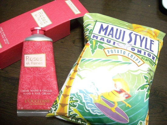 ロクシタンのハンド&ネイルクリームとマウイスタイル