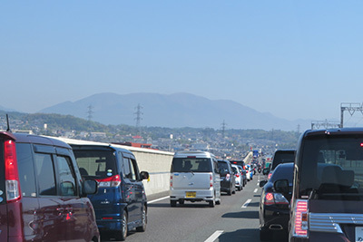 ビラデスト1日目_渋滞2_2058.JPG