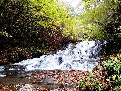 31-14魚止めの滝.jpg