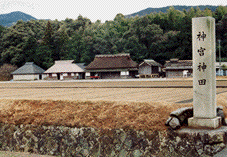 jingu_shinden.gif