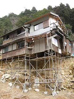 日向小屋