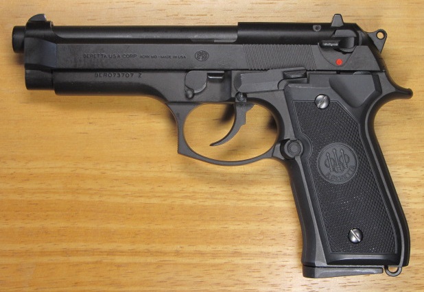 SALE／78%OFF】 USA刻印 未発火 モデルガン m92fs ベレッタ ダイハード