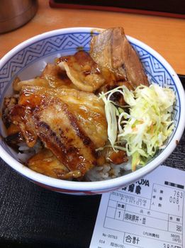 焼味豚丼４