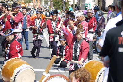 銚子　港祭り　みこしパレード太鼓