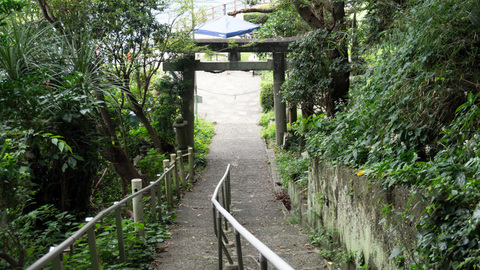 淡島神社ふもとの鳥居