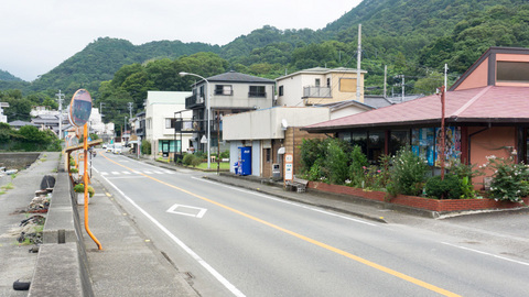 三の浦観光案内所前