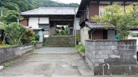 大川家長屋門