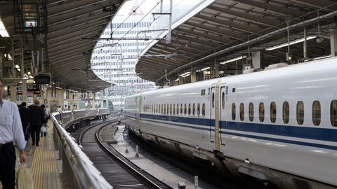 東京駅新幹線ホーム