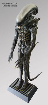 gigers-alien-lifesize-statue-01.jpg
