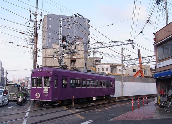 西院駅20160224_01.JPG