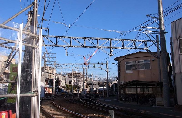 西院駅20160225_04.JPG