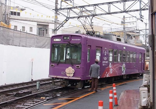 西院駅20160229_03.JPG