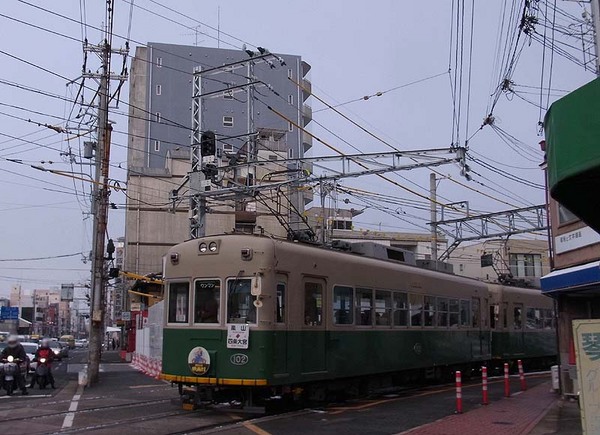 西院駅20160301_01.JPG