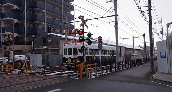 西院駅20160301_04.JPG